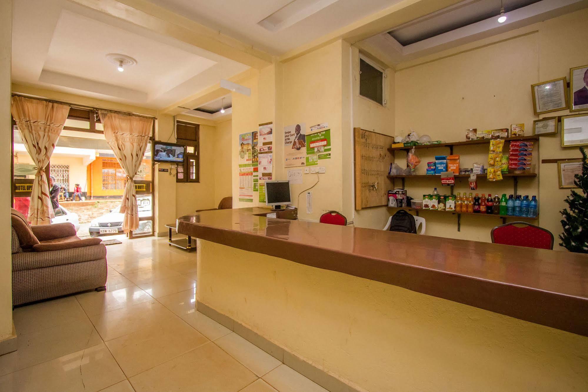 Sun Guest House 尼耶利 外观 照片