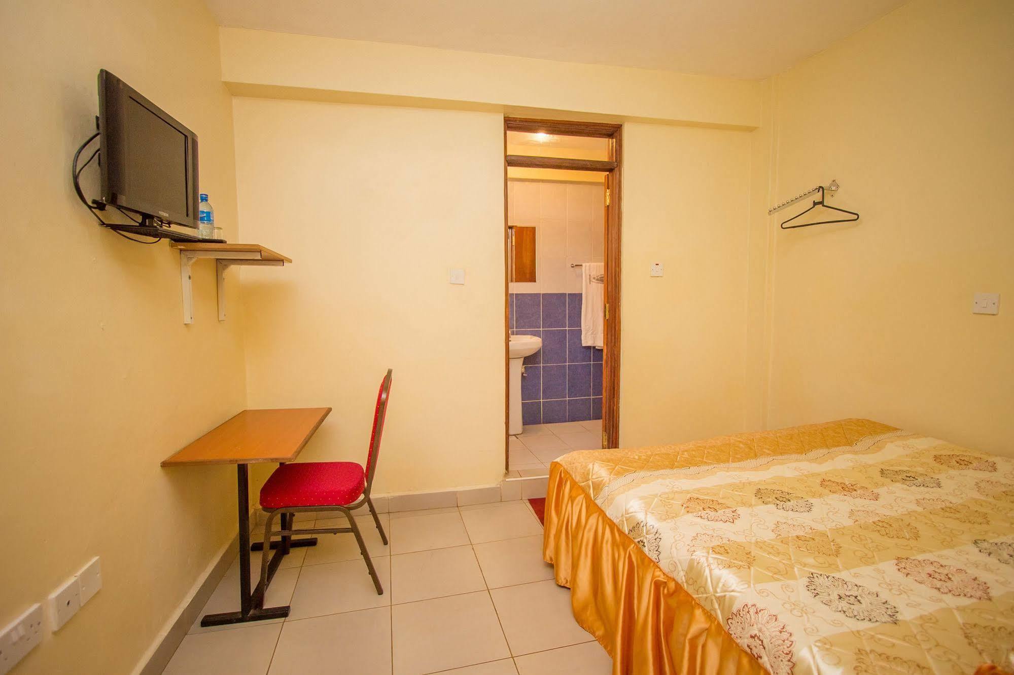 Sun Guest House 尼耶利 外观 照片